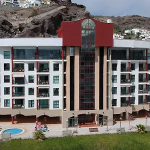 Su Eminencia - 5 Star Apartamento